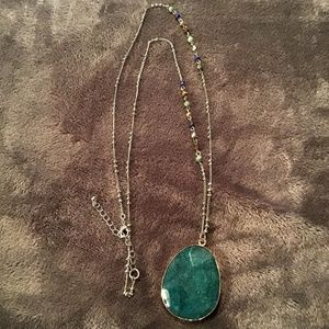 Long necklace with adjustable length